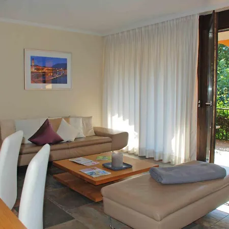Residenza Giardino By Interhome