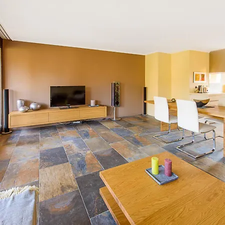 Appartement Giardino By Interhome