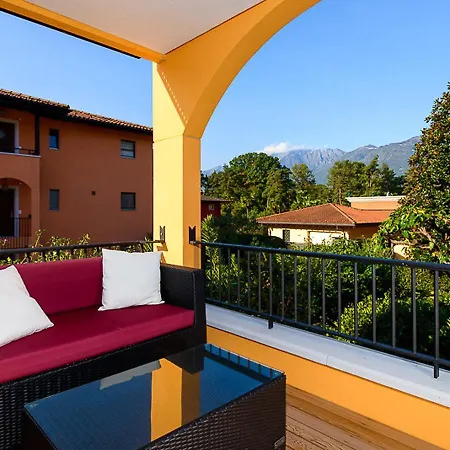 Residenza Giardino By Interhome * אסקונה