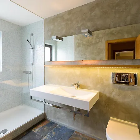 Appartement Giardino By Interhome